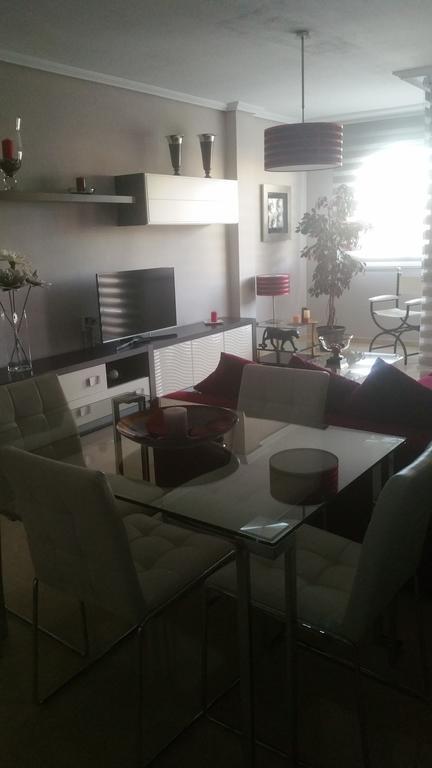 Apartamento Eduardo Dato セビリア エクステリア 写真