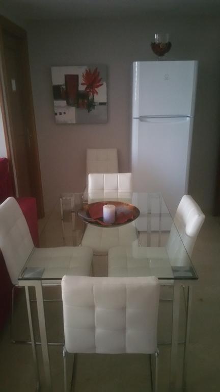Apartamento Eduardo Dato セビリア エクステリア 写真