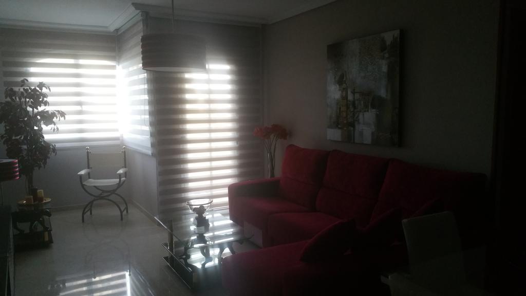 Apartamento Eduardo Dato セビリア エクステリア 写真