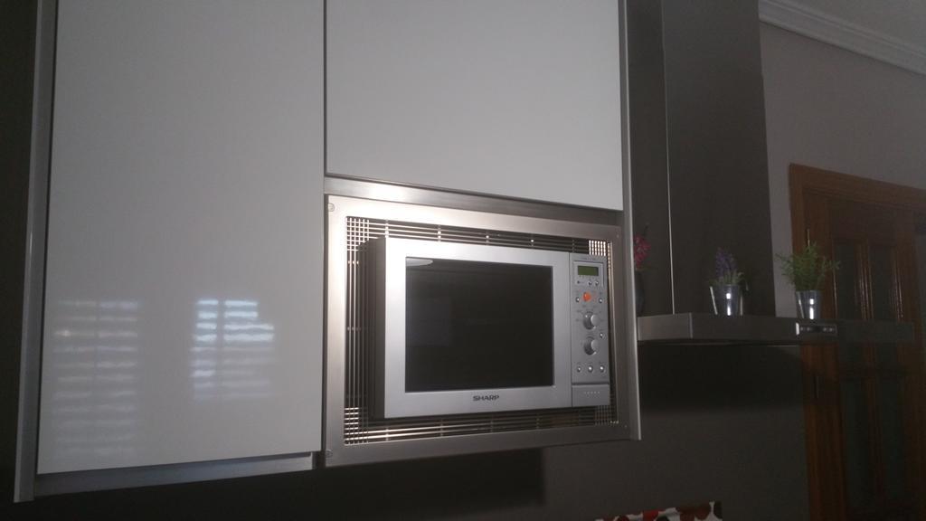 Apartamento Eduardo Dato セビリア エクステリア 写真