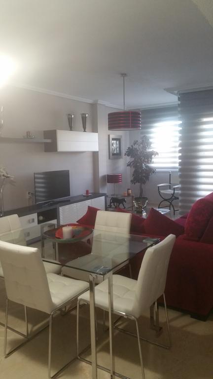 Apartamento Eduardo Dato セビリア エクステリア 写真