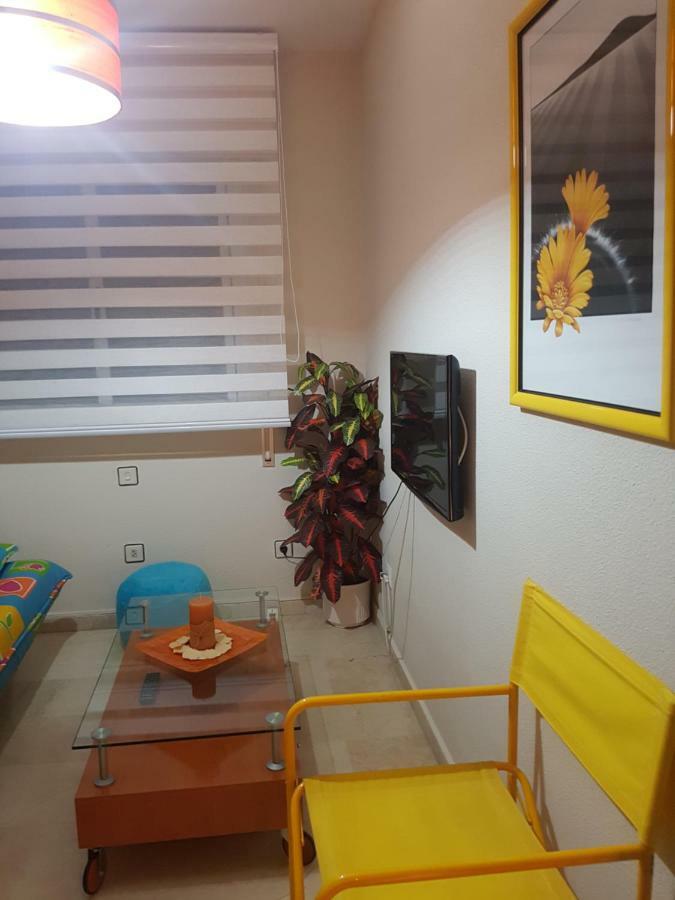 Apartamento Eduardo Dato セビリア エクステリア 写真